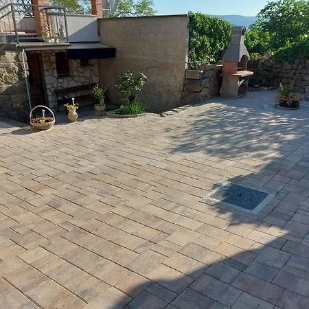 Hébergement de vacances Dama *